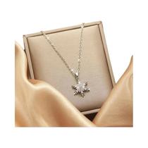 Colar Com Pingente De Floco De Neve Em Cobre Banhado a Ouro Com Corrente De Aço Inoxidável Luxuoso