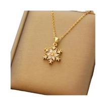 Colar Com Pingente De Floco De Neve Em Cobre Banhado a Ouro Com Corrente De Aço Inoxidável Luxuoso