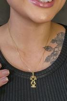 Colar Com Pingente de Menina Banhado em Ouro 18k Colar Com Pingente de Menina Banhado em Ouro 18k