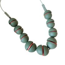 Colar Contas Acetinadas Nozes -