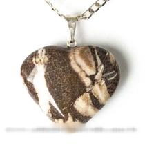 Colar Coração Jaspe Brecha Natural Prateado