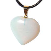 Colar Coração Pedra da Lua Montagem Banhado Dourado