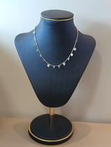 Colar Corações e Pontos de Lu Separados por Tubo Banhado a Prata