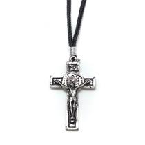 Colar Cordão Com Crucifixo Medalha Duas Cruzes Prateado - FORNECEDOR 38
