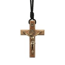 Colar Cordão Cruz Crucifixo Coroinha São Bento Dourado 7 Cm