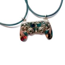 Colar Cordão Duplo da Amizade Casal Controle Playstation PS4 Presentes Gamer Nerd Geek