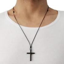 Colar Cordão Masculino e Feminino com Pingente Crucifixo Cruz Preto Fosco Ajustável