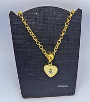 Colar Corrente Elos Grosso Português Folheado Ouro Dourado com Pingente Coração Filhos Madrepérola Meninas e Meninos Colar Corrente Elos Grosso Português Folheado Ouro Dourado com Pingente Coração Filhos Madrepérola Meninas e Meninos