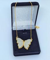 Colar Corrente Feminino com Pingente Borboleta Grande Madrepérola Folheado Ouro 18k Gargantilha 45cm Tendência