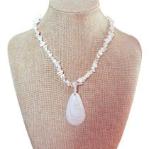 Colar de Cascalhos com Pedra Murano em Gota