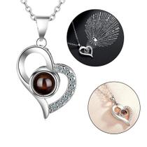 Colar De Coração Eu Te Amo Projeção Em 100 Idiomas Prata