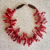 Colar de Corais Vermelhos - 58 cm com Fecho Imantado Colar de Corais Vermelhos - 58 cm com Fecho Imantado