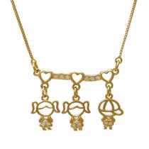 Colar de Filhos Mãe de duas Meninas e um Menino e Corações Folheado em Ouro 18K Softjoias Colar de Filhos Mãe de duas Meninas e um Menino e Corações Folheado em Ouro 18K Softjoias