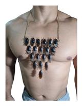 Colar de Metal com várias Baratas P/ Brincadeiras, Fantasia, Festa e Halloween Colar de Metal com várias Baratas P/ Brincadeiras, Fantasia, Festa e Halloween