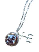 Colar de Proteção Exu e Pomba Gira. Pingente Vidro com Granada e Tridente.