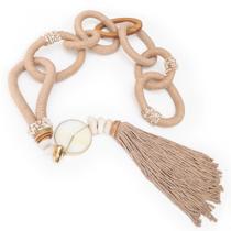 Colar Decorativo de Mesa com Pedra Quartzo Branco, Argolas e Fios de Algodão Marrom