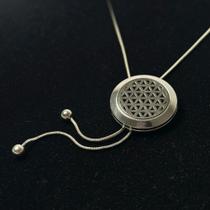 Colar Difusor Aromático Mandala Gravata desenho TRIÂNGULO Colar Difusor Aromático Mandala Gravata desenho TRIÂNGULO
