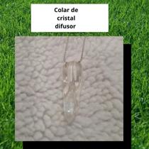 Colar difusor de cristal