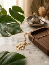 Colar Dourado Com Pingente Colar Dourado Com Pingente