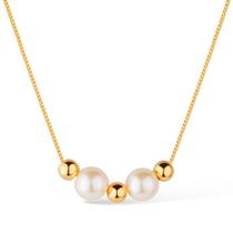 Colar Dourado de Pérolas e Esferas Colar Dourado de Pérolas e Esferas