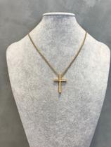 Colar dourado pingente Cruz