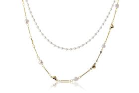 Colar Duplo Com Corrente De Perola E Mini Coracoes Dourados