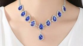 Colar e Brincos Gotas Azuis Cristal Checo Colar e Brincos Gotas Azuis Cristal Checo