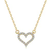 Colar elo português 45cm pingente coração cravejado 10mm - Banhado em ouro 18k Colar elo português 45cm pingente coração cravejado 10mm - Banhado em ouro 18k