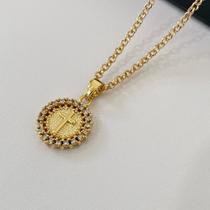 Colar elo português cruz com círculo cravejado - Banhado em ouro 18k