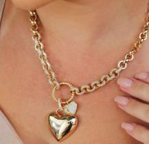 Colar elo português liso cravejado coração