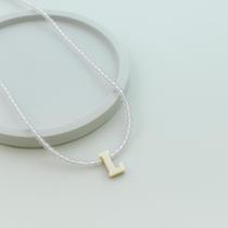 Colar em Cristal com a Letra de Madrepérola 40cm com 5cm de extensor em Prata 925