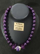 Colar em pérolas. Colar em pérolas.