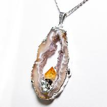 Colar Especial Chapa Geodo com Ponta Citrino Prateado Colar Especial Chapa Geodo com Ponta Citrino Prateado