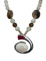 Colar Feminino Com Cordão E Resina Kit Com Brinco Tendência Colar Feminino Com Cordão E Resina Kit Com Brinco Tendência