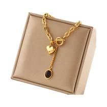 Colar Feminino com Pingente de Coração em Pedra Preta e Aço Inoxidável 316L
