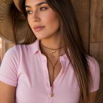 Colar Feminino Country Cordão de Courinho de Amarrar Ajustável com Pingente de Mula e Metais Banhados a Ouro 18k Colar Feminino Country Cordão de Courinho de Amarrar Ajustável com Pingente de Mula e Metais Banhados a Ouro 18k