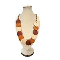 Colar feminino em madeira tendencia toquio