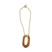 Colar feminino folheado pingente resina ocre Biju Store C41