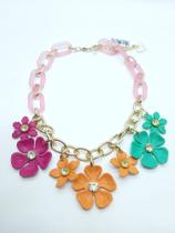colar floral