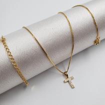 Colar Gargantilha 45 cm Letras Cravejadas Banho ouro