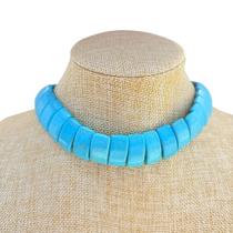 Colar Gargantilha de Pedras Azul Turquesa com Fecho Ajustável