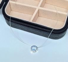 Colar Gargantilha Feminino com Pingente Ponto de Luz Redondo Zircônia Folheado a Prata Tendência Moda