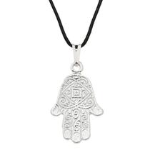 Colar Gargantilha Hamsa Desenhada 20mm (Cordão Fino) - Prateado Colar Gargantilha Hamsa Desenhada 20mm (Cordão Fino) - Prateado