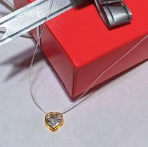 Colar Gargatilha Feminino Fio Nylon com Pingente Ponto de Luz Coração Pedra Zorcônia Dourado Folheado Ouro 18k Moda Colar Gargatilha Feminino Fio Nylon com Pingente Ponto de Luz Coração Pedra Zorcônia Dourado Folheado Ouro 18k Moda