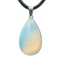 Colar Gota Opalina ou Pedra da Lua Montagem Pino Prateado