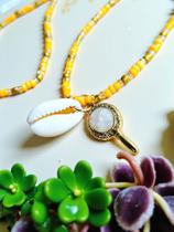 Colar Guia de Proteção Oxum Búzio e Espelho Dourado.