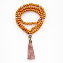 Colar Japamala Lilás 108 Madeira Contas 8mm - Lua Mística Original Colar Japamala Lilás 108 Madeira Contas 8mm - Lua Mística Original