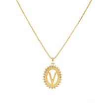 Colar Letra Strass Banhado a Ouro Colar Letra Strass Banhado a Ouro