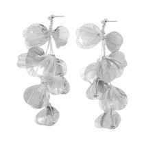 Colar Longo de Pétala Folha Dourada - Gargantilha para Mulheres Colar Longo de Pétala Folha Dourada - Gargantilha para Mulheres