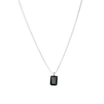 Colar masculino pingente cristal preto/verde corrente de aço inox Colar masculino pingente cristal preto/verde corrente de aço inox